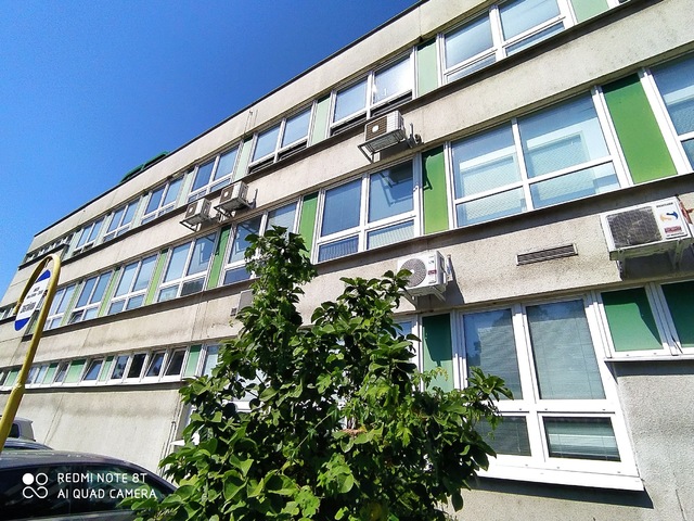 Obrázek 2 pro článek Report z realizace zateplení administrativní budovy grafitovým polystyrenem | Uničov – Nová Dědina