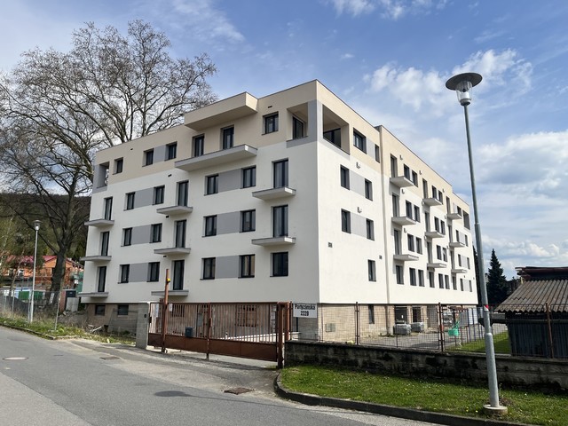 Obrázek 6 pro referenci Kompletní zateplení bytového domu polystyrenem Hranice na Moravě | STAVBA 202025