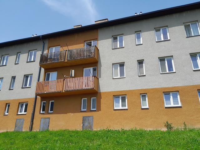 Obrázek 2 pro referenci Zateplení BD grafitovým polystyrenem Bělotín | STAVBA 242033