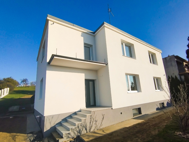 Obrázek 1 pro referenci Zateplení RD grafitovým polystyrenem Polešovice | STAVBA 252005